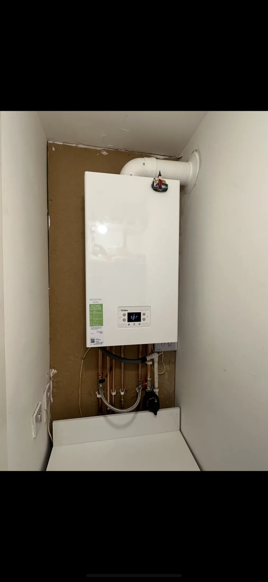 Replacement boiler installation in Renfrewshire