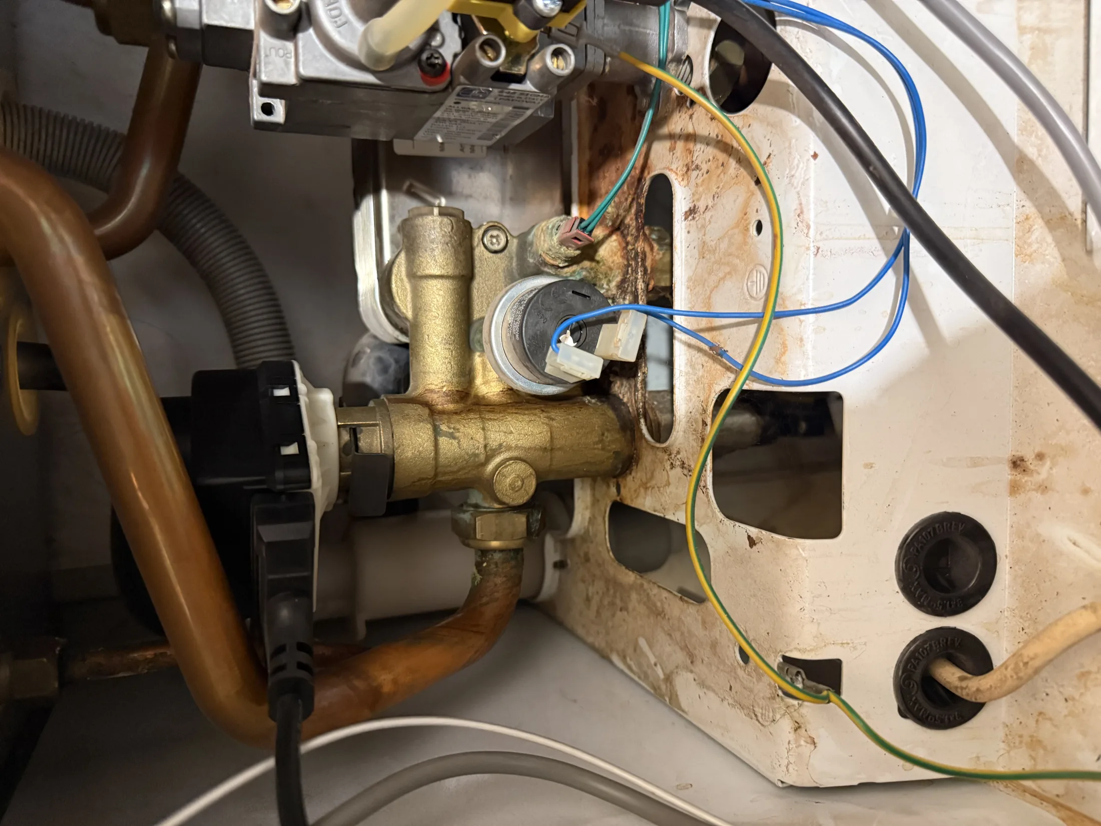 Boiler diverter valve repair