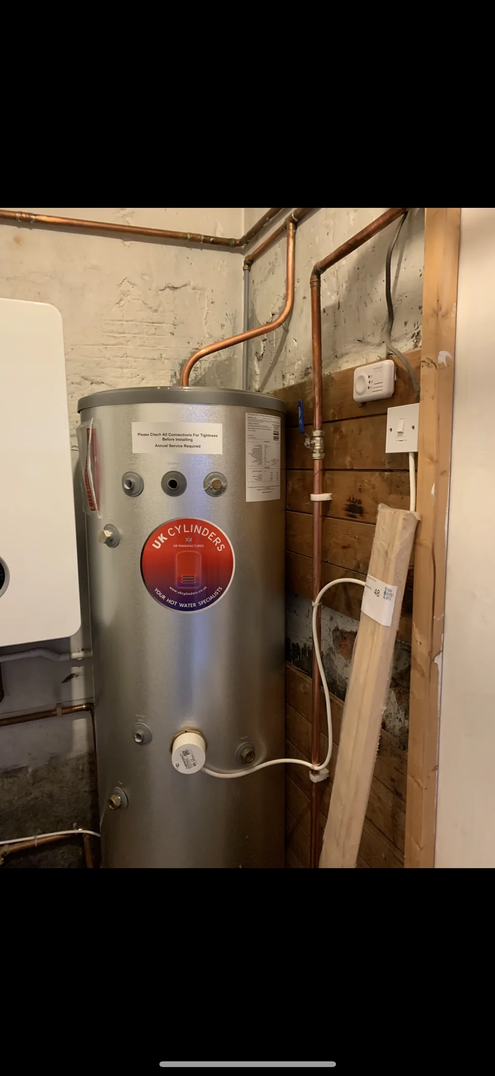 New mains pressure cylinder fitted in Glasgow home